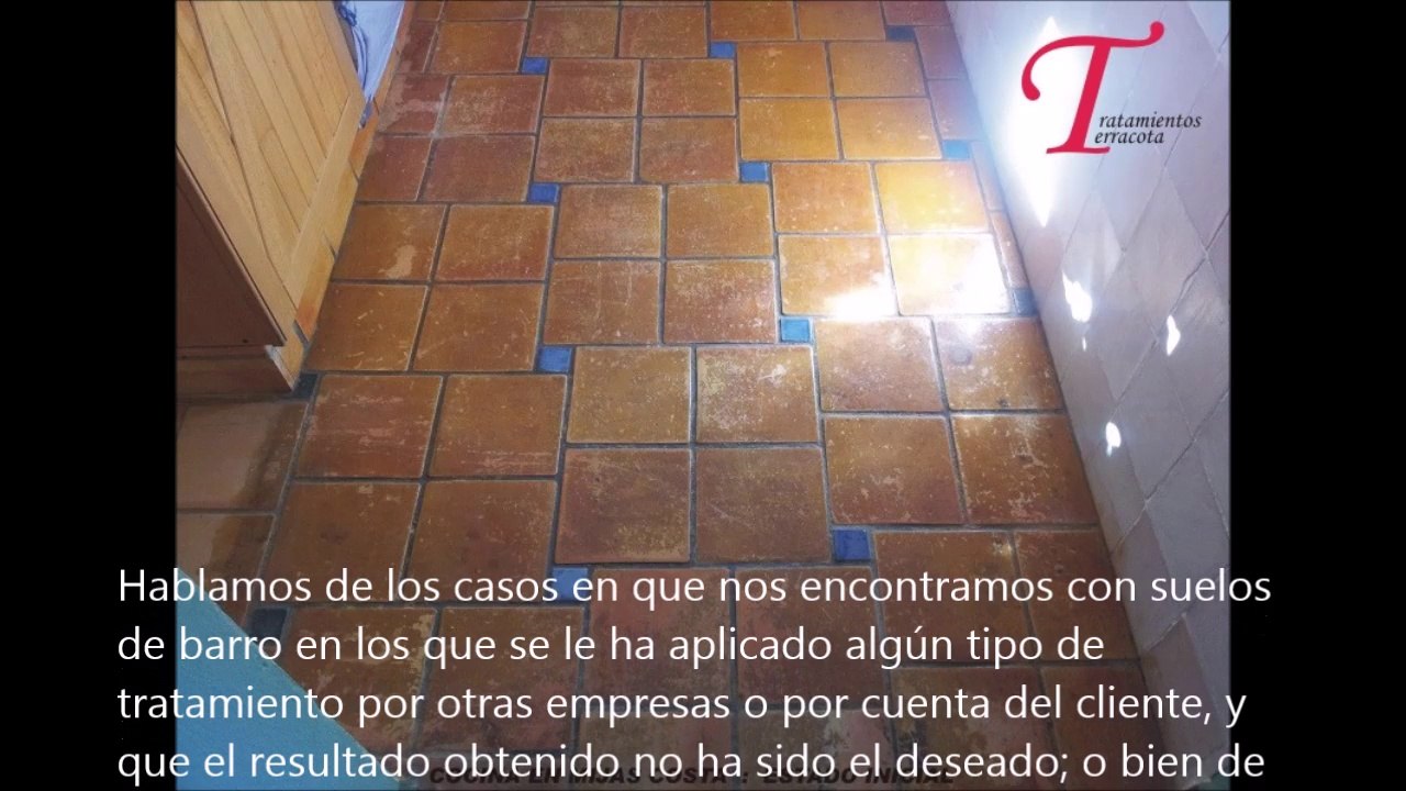 Decapar suelos de barro