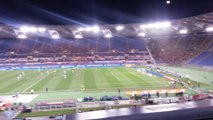 Roma Sampdoria - Uno spettatore speciale alla visione delle curve vuote.