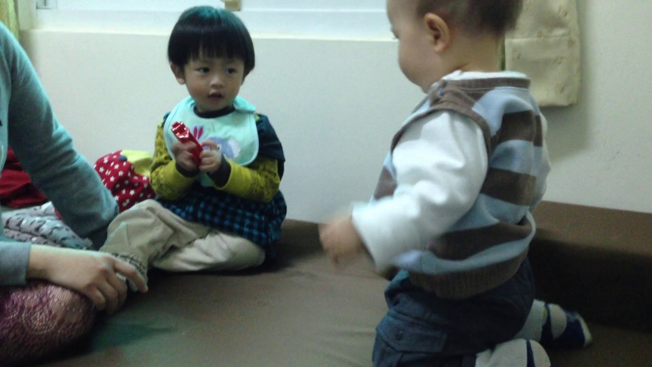 play with a friend from Taipei 5