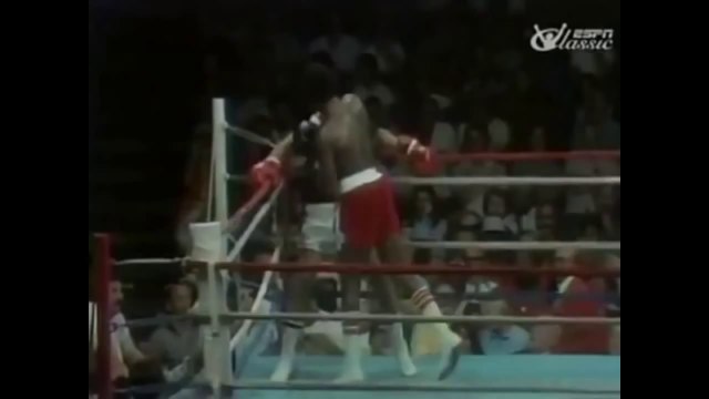 Boks efsanesinden inanılmaz refleksler