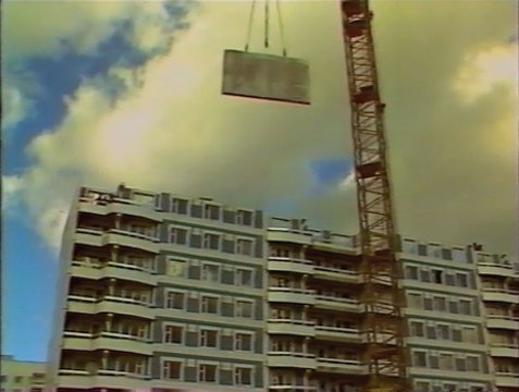 Le dégel à Moscou 1987 Réalisation : Jean-Marie Perthuis Production : Arsenal productions, Antenne 2