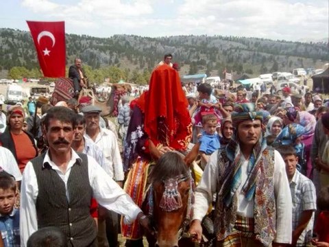 ÜMRAN ÖZDEMiR&ALLADDiN ATASOY @HACCAM CIKMIS GÜL DALINA