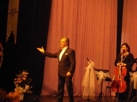 Vedat ÇETİNKAYA-Kadın Bir Gül Aşk Bir Mevsim (NİHAVEND)R.G