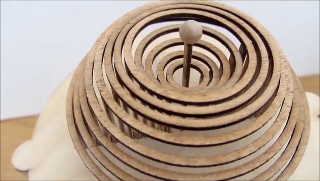 Une machine en bois imite le son de gouttes d'eau!