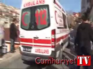 Maltepe Gülsuyu'nda polislere bıçaklı saldırı