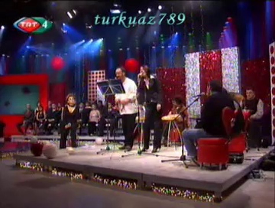 EZGİNİN GÜNLÜĞÜ-Mutlu Aşk Vardır