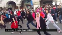 Egypt: women flash mob to protest