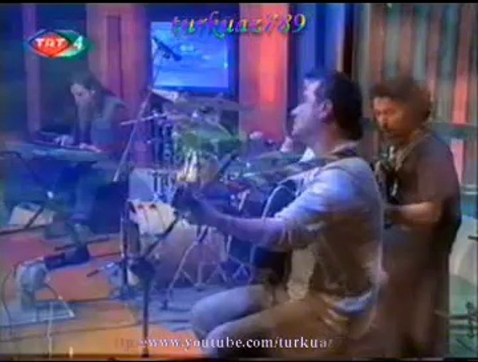 EZGİNİN GÜNLÜĞÜ-1980 (Sigaramın Dumanına Sarsam Saklasam Seni)