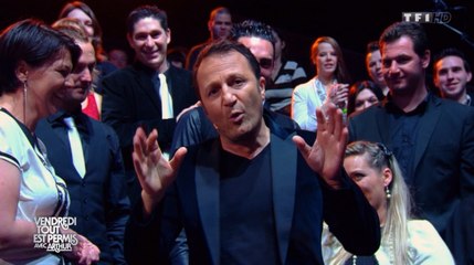 Quand Arthur embrasse une femme du public - ZAPPING PEOPLE DU 17/02/2014