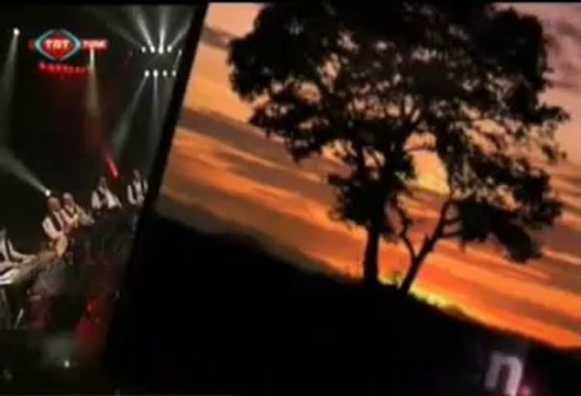 Kara Üzüm Salkımı Yediveren Havva Karakaş