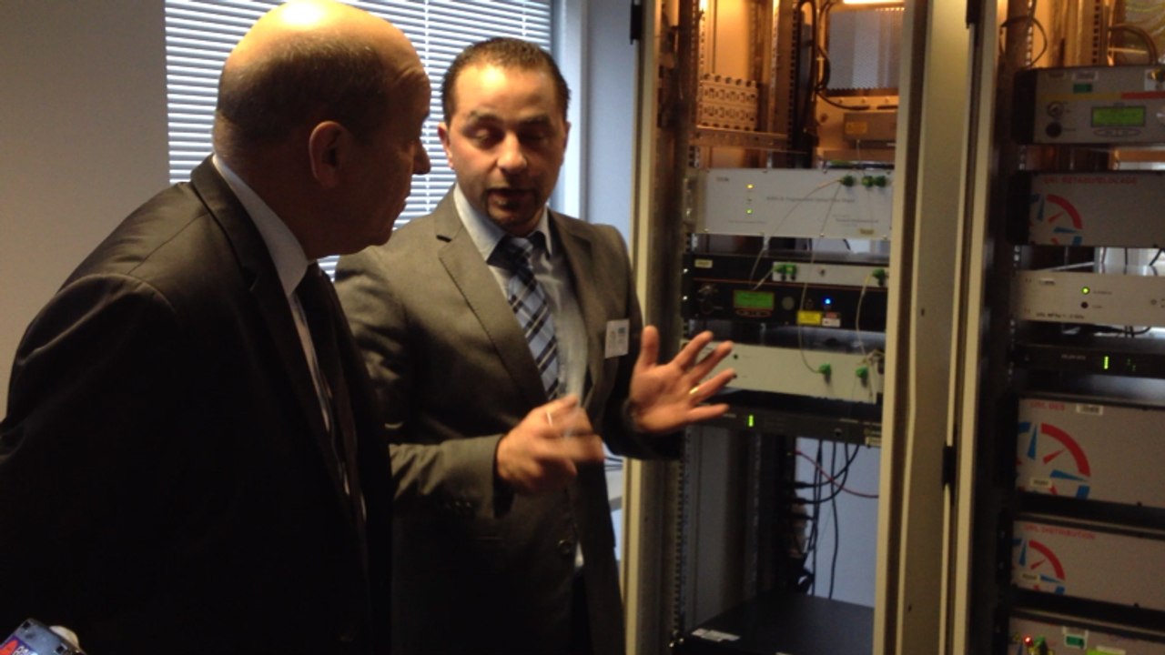 Jean-Yves Le Drian visite Idil