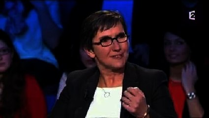 La ministre des Sports trouve qu'"une petite cigarette, c'est sympa"