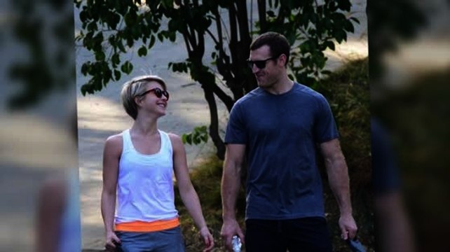 Julianne Hough Shows Off New Boyfriend Brooks Laich