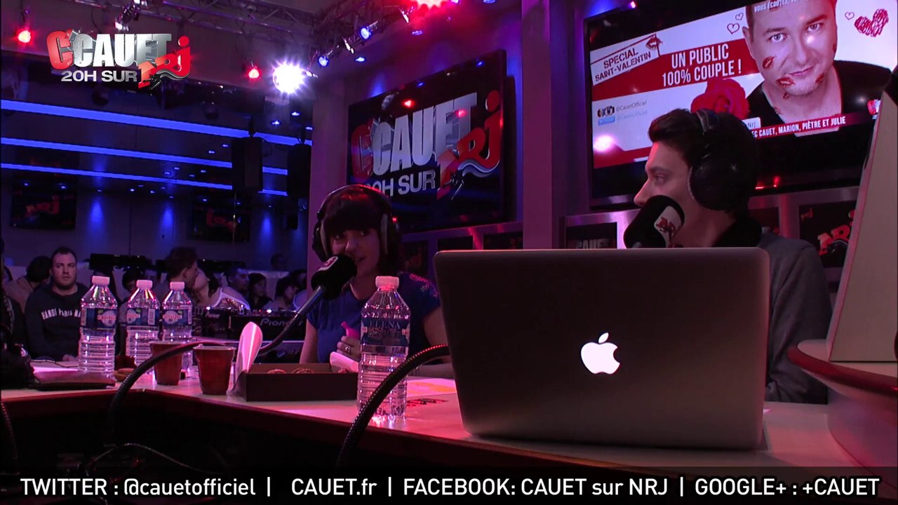 Record des plus longs baisers dans un studio de radio !