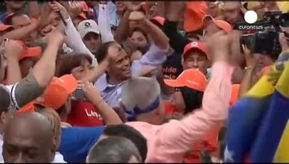 US reacts to diplomat expulsions as Venezuela protests rumble on