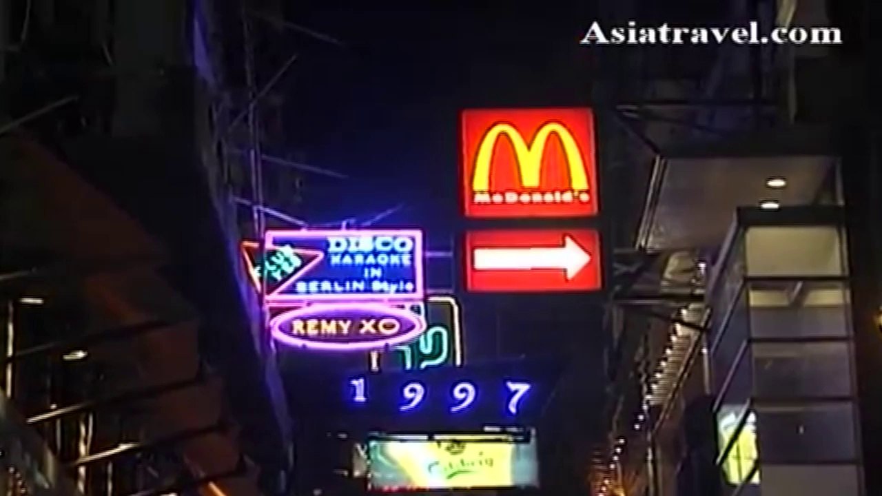 Lan Kwai Fong Street, Hong Kong by Asiatravel.com