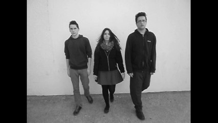 Actúa, no les dejes solos