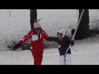 elsa et lucas au snow en musique