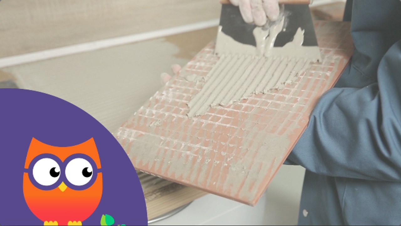 Comment carreler un plan de travail en bois (Ooreka.fr)