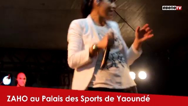 Zaho au Palais des Sports de Yaoundé