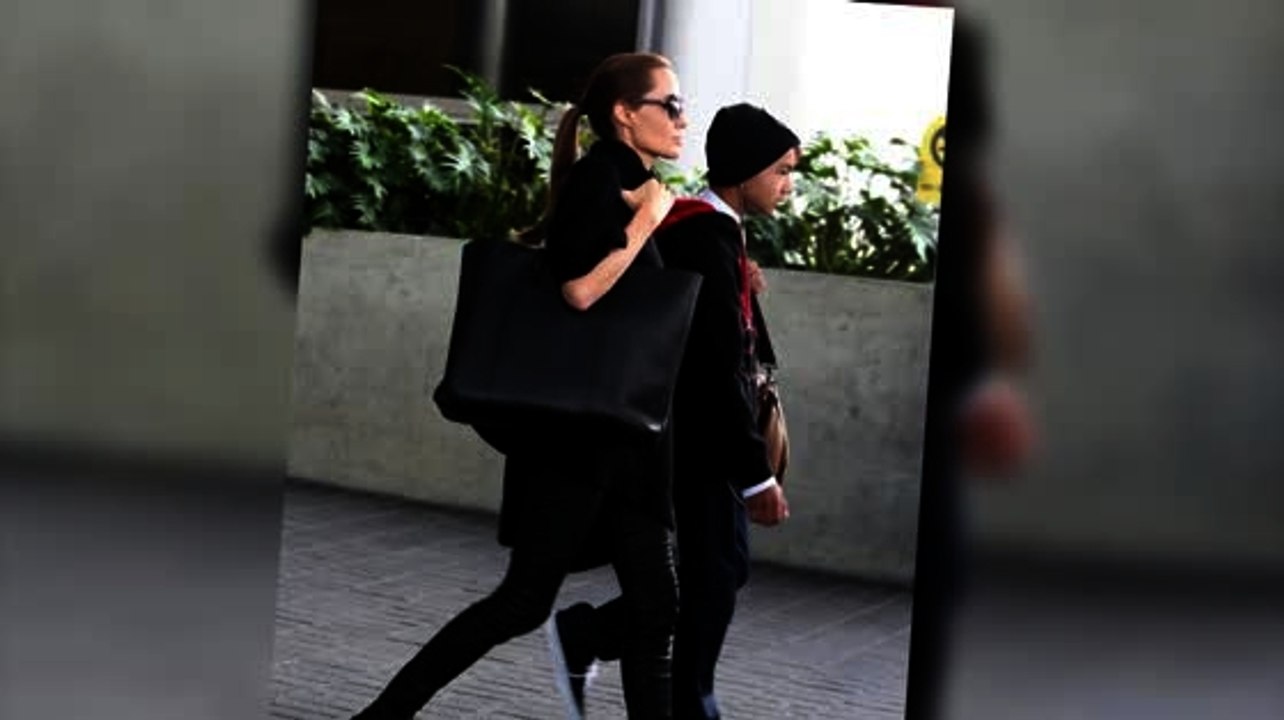 Maddox ist fast so gross wie Mutter Anglina Jolie