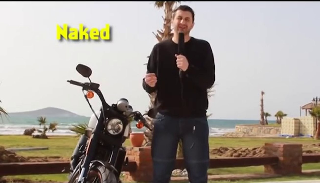 Altın Elbiseli Adam Harley Davidson XR1200X