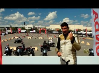 Altın Elbiseli Adam SKYTURK Bölüm 11 (2 Ekim)