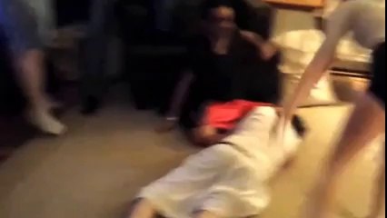 Kim demiş kadın erkeği yenemez diye?