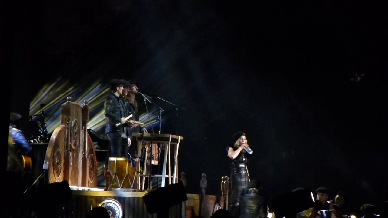 Peace on Earth_ What is important to Madonna_ MDNA Concert T