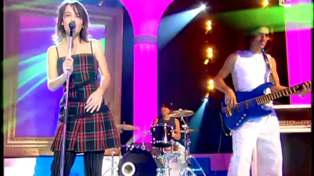 Alizée - A Contre-courant Live Dans La Lumiere - FR2
