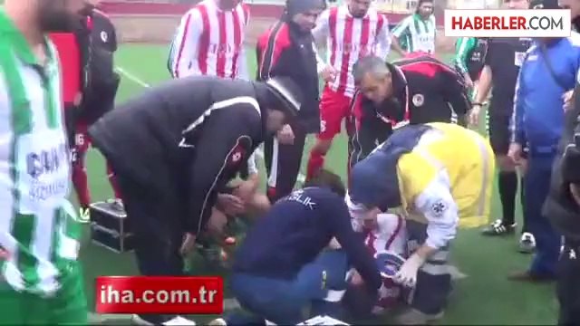 Dili Boğazına Kaçan Futbolcu Ölümden Döndü