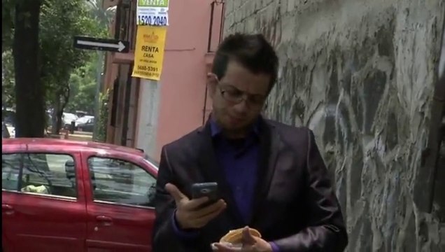 Axel Mares Imitando Al Teacher Lopez Doriga en Sketch Cero Grados, Casa de la Imitación (Parodiando)