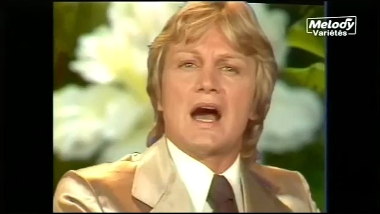 - Claude François - "" Dors petit homme "