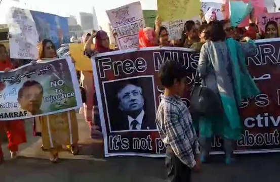 Protest in Support of Pervez Musharraf