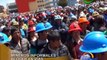 Mientras mineros informales de Ananea levantan paro manifestantes de Sandia y Carabaya bloquean principales vías perjudicando a cientos de pasajeros.