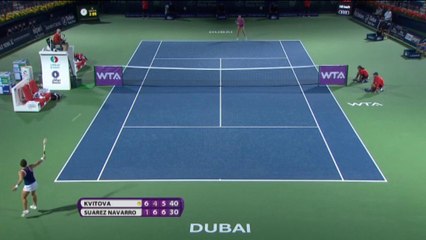 Dubai - Carla Suárez se carga a Kvitova