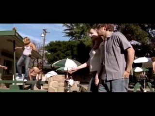 Green Day - Wake Me Up When September Ends [Official Music Video]
