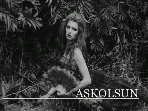 Şevval Sam - Bu Şehirde Yaşanmaz