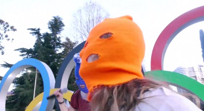 Les Pussy Riot diffusent leur clip de Sotchi
