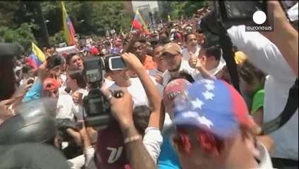 Violences à Caracas : Maduro accuse l'opposition et les Etats-Unis de comploter