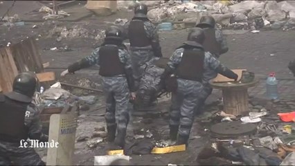 Sur une place de l'Indépendance dévastée, Kiev compte ses victimes