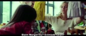 Arada Kalan Türkçe Altyazılı Fragmanı