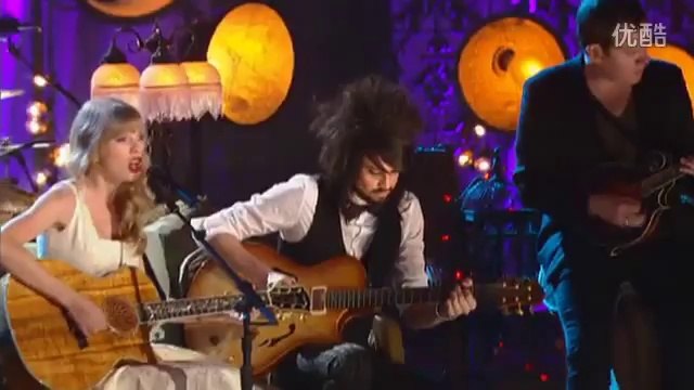 Taylor Swift - Eyes Open - Live - VH1 Storytellers