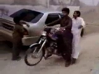 Aaj Kuch Toofani Kartey Hai (Funny) Video Edited By -- Manje