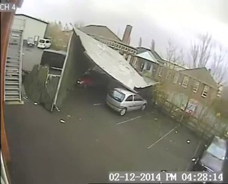 Flying Roof in big storm!