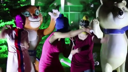 Pussy Riot divulga videoclipe contra Putin