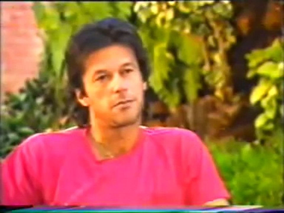 Nazia Hassan Interviewing Imran Khan..