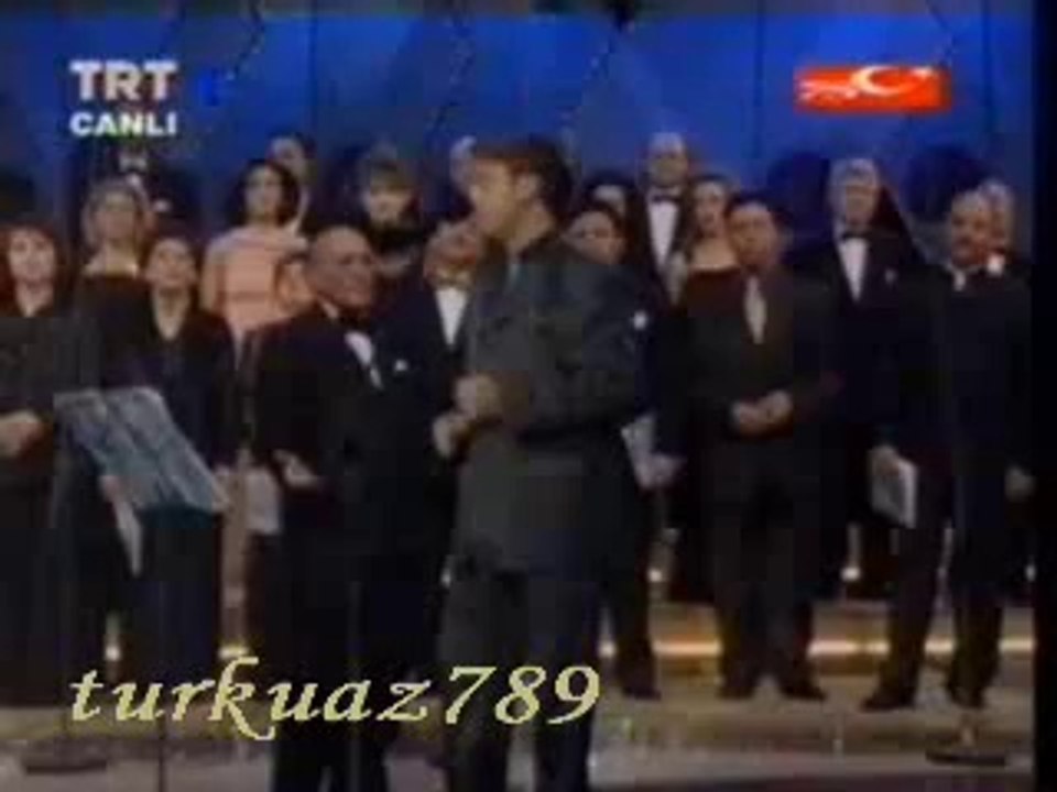 Gökhan SEZEN-Gittin De Bıraktın Beni Aylarca Kederde