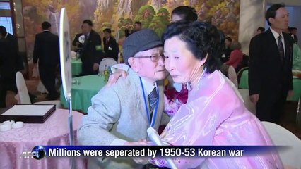 Bittersweet tears as divided Koreans meet after 60 years