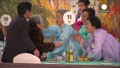 Kore'de yıllar sonra duygusal aile buluşması